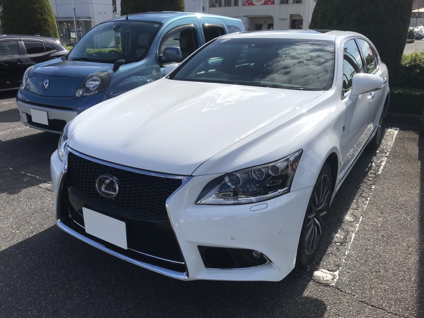 2015年式 レクサス LS600H fスポーツ