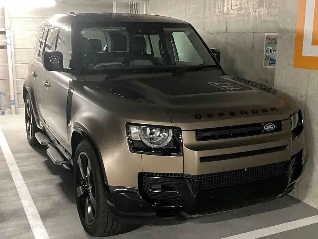 2024年 ランドローバー ディフェンダー １１０Ｘ－ダイナミック　ＳＥ