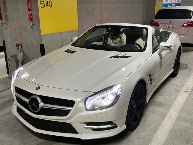 2014年式　メルセデスベンツ　SL550