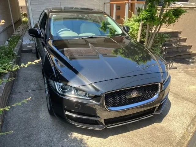 2016年式　ジャガーXE　20dプレステージ
